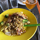 Montira's Thai Cuisine food