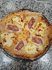 Stregone Pizza food