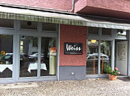 Restaurant Weiss outside