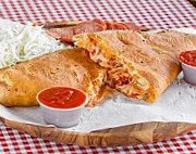 La Roma Pizza Subs food