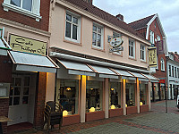 Cafe Philipp outside