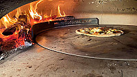 Fratellis Wood Fired Pizzeria Avalon food