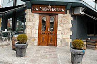 La Puentecilla inside