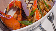 Lucky Fins Seafood Grill food