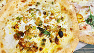 Friggitoria E Pizzeria Battarra food
