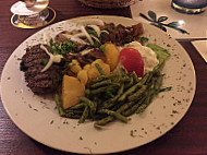 Taverna Phaestos food