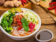 Chí Míng Pokok Sena Laksa food