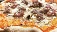 Trattoria Pizzeria Porta Maggiore food