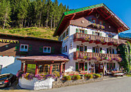 Alpengasthof-SCHALLERHOF outside