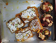 Ram Chandra Sahai Rewri and Sweets Shop food