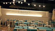 Làmia inside