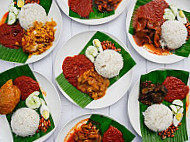 Nasi Lemak Pak Ayob Warisan (sek 20) food