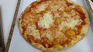Pizzeria L' Angolo food