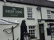 The Ship Inn outside