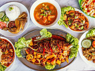 Makjah Tomyam Kg Melayu food
