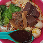 78 Heng Curry Mee food