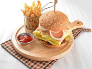 Hott Burger Saiful food