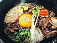 Hong Dae Ip Gu food