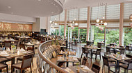 Tivoli Restaurant at Hilton Munich Park Hotel food