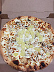 Au Four A Pizza food