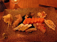 Gingi Sushi Sashimi food