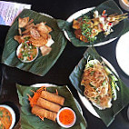 Thai X-ing food