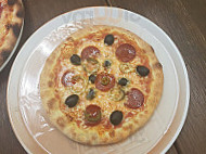 Pizza Telex food