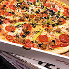 Pink's Pizza food