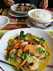 China-Thai -Viet Restaurant DO inside