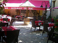 Restaurant Le Parc inside