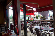Restaurant Carre Rouge food