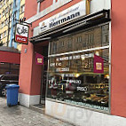 Cafe Herrmann outside