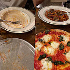 Roosevelt Pizzeria food