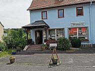 Wuerzburger-Hof outside