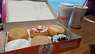 Dunkin‘ Donuts food