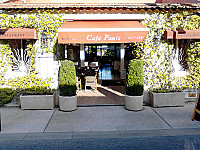 Cafe Panis outside