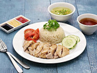 Ah Siong Chicken Rice Petak No.8 food