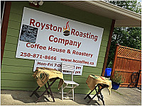 Royston Roasting Company and Coffee House outside