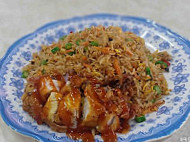 Hussein Tom Yam Nanyang Cafeteria food