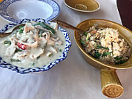 The River Thai Restaurant food