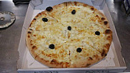 Dolce pizza food