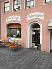 Eiscafe Venezia inside