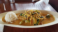 Simply Thai Bistro food