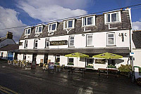 Argyll Hotel outside