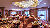 Hathaway's And Lounge At Little America inside