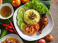 Nasi Ayam Klang (emporium Makan) food