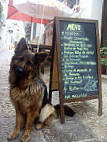 Taverneta De Sant Roc outside