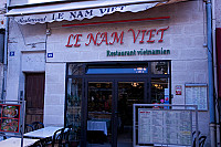 Nam Viet inside