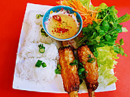 Saigon Chopsticks food