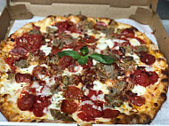 Caruso's Pizza Llc food